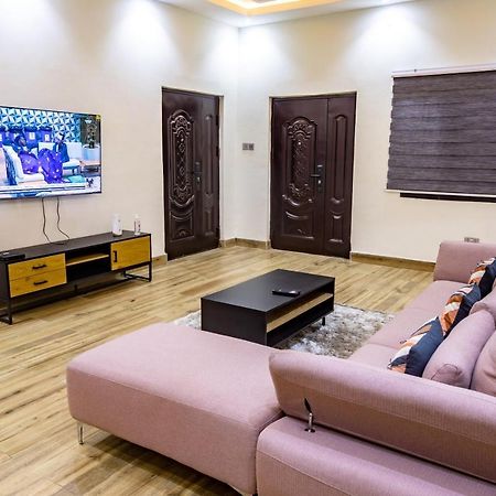 Cloud9 Apartments อักกรา ภายนอก รูปภาพ